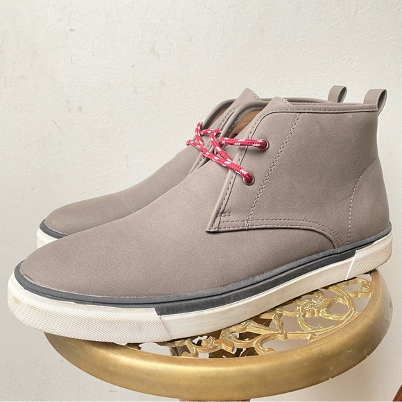 Vintage | Shoes | Taupe Chukka Boots | Poshmark display picture 3